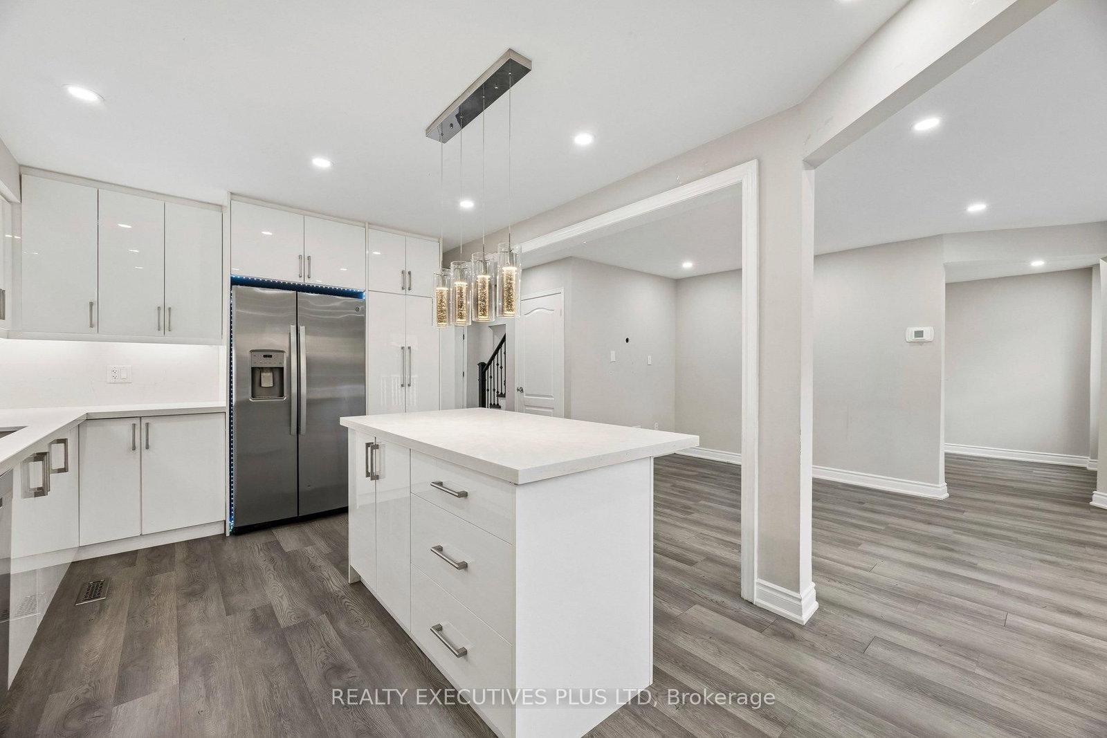 693 Barnes Crescent • Oshawa, ON photo 20