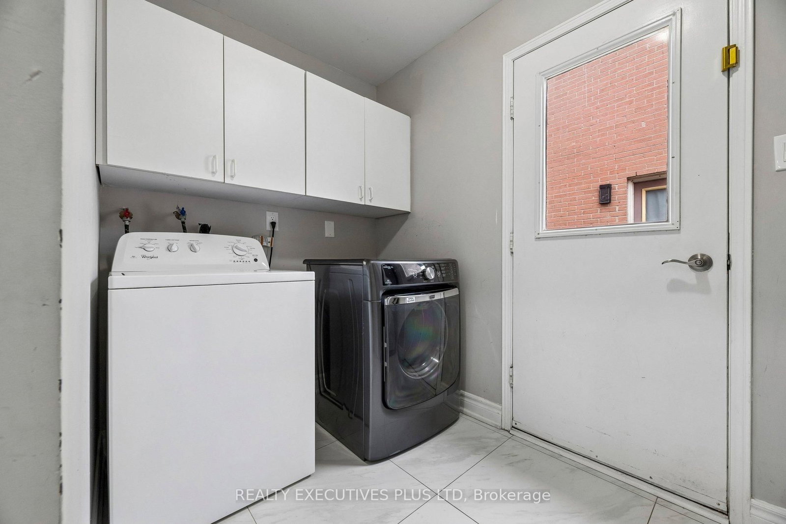 693 Barnes Crescent • Oshawa, ON photo 22