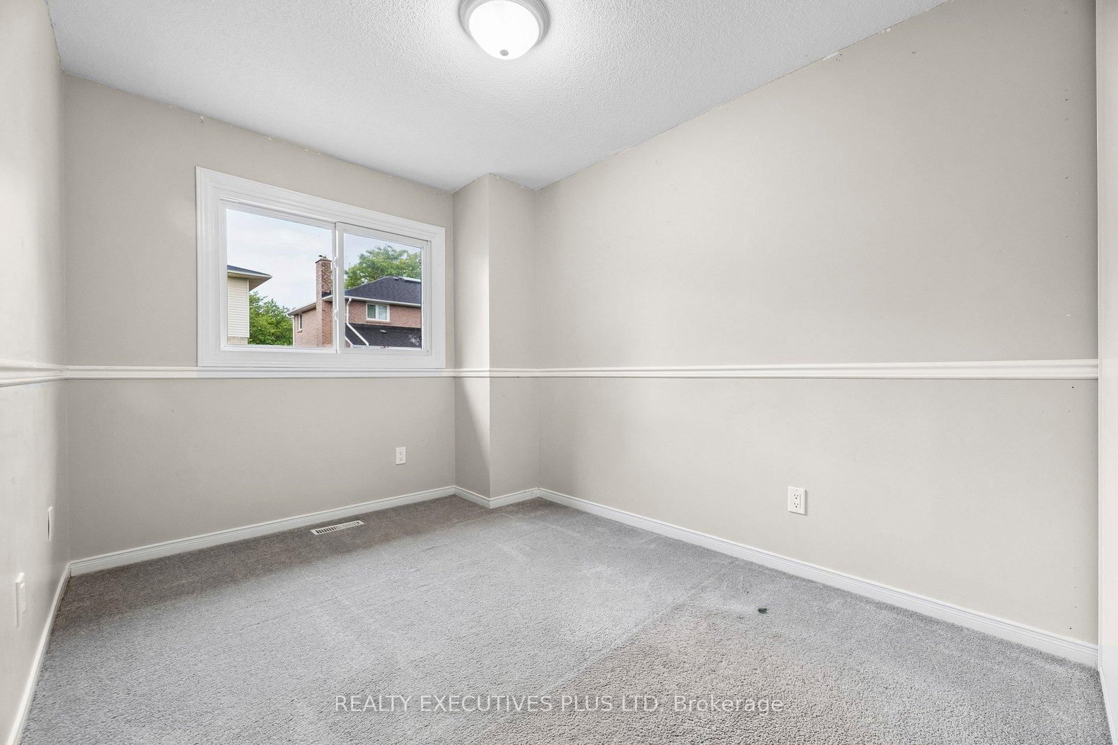 693 Barnes Crescent • Oshawa, ON photo 30