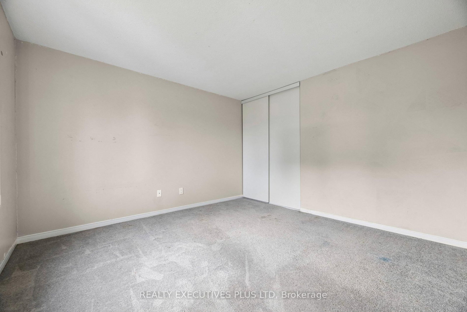 693 Barnes Crescent • Oshawa, ON photo 34
