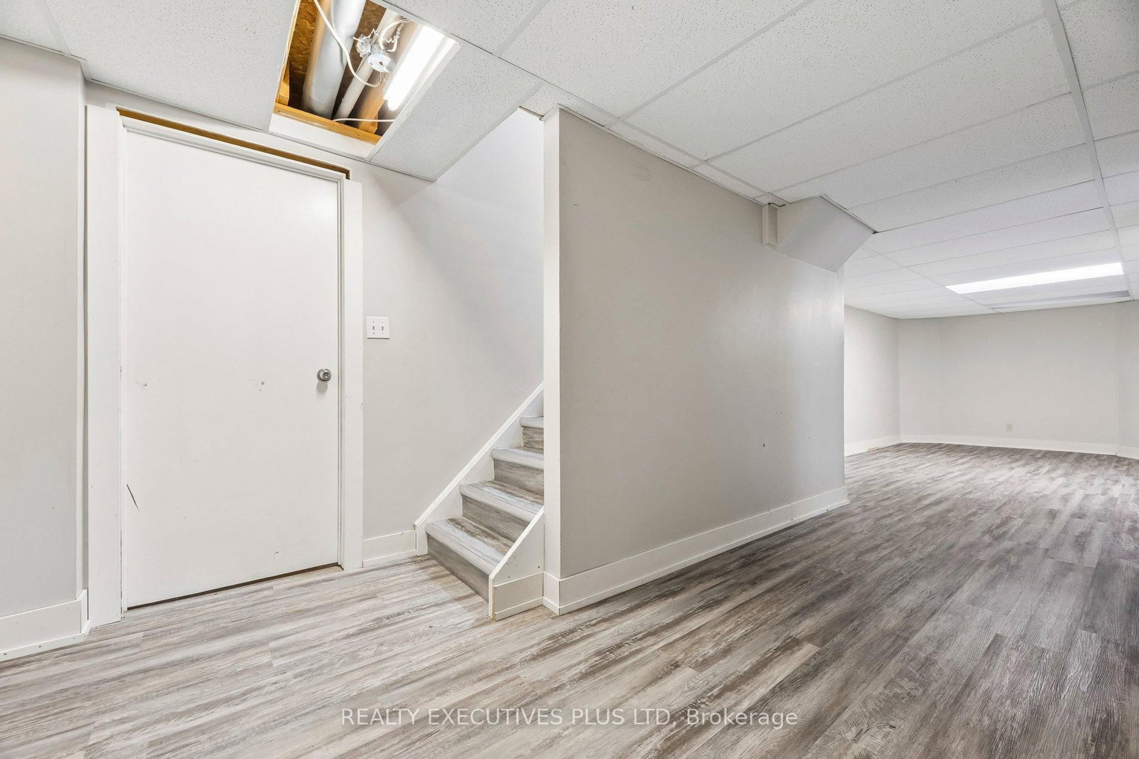 693 Barnes Crescent • Oshawa, ON photo 37
