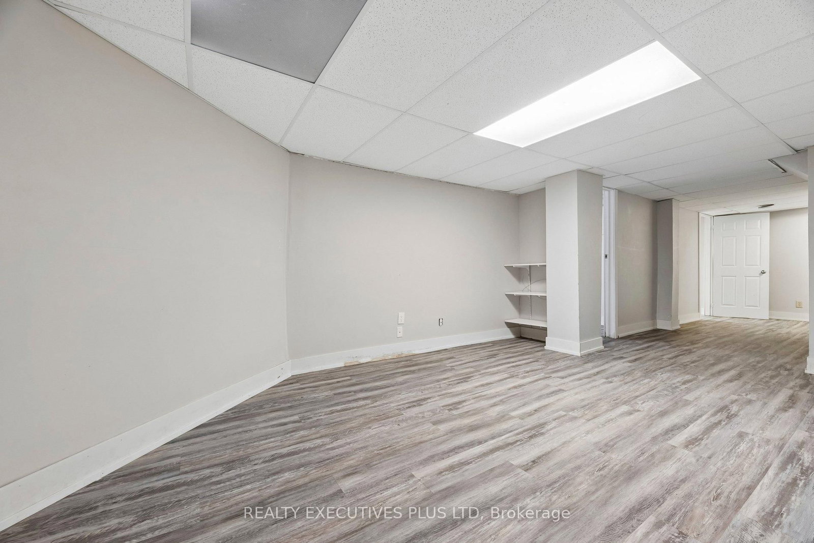 693 Barnes Crescent • Oshawa, ON photo 42