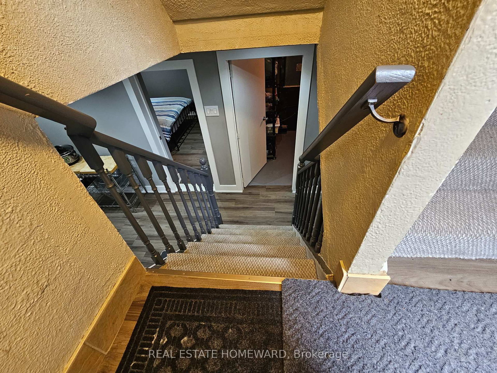 715 Pharmacy Avenue, Toronto, ON, photo 5