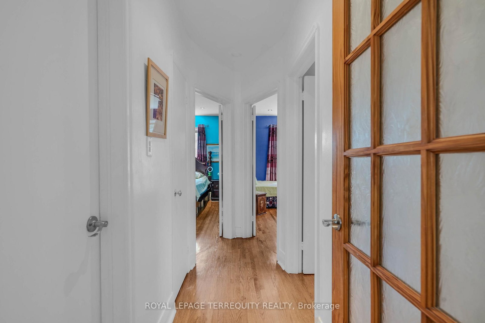 4 Harris Park Drive • Toronto, ON photo 14
