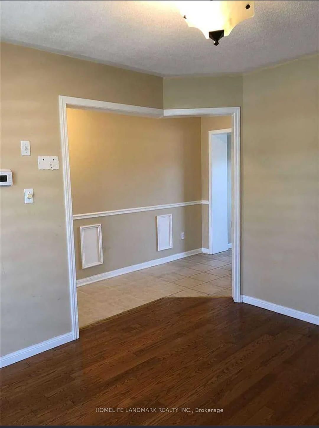 139 Raponi Circle • Toronto, ON photo 4