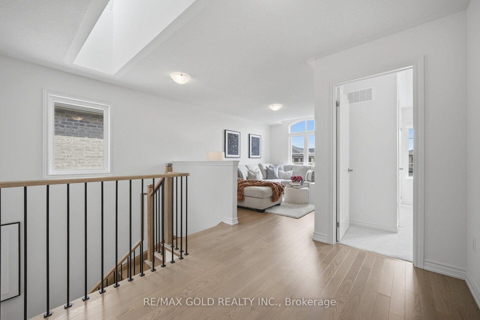 8 Huggins Drive • Whitby, ON photo 25