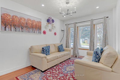 28 Upland Drive • Whitby, ON photo 8