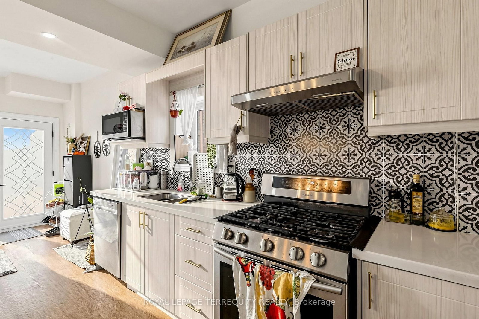 1815 Fairport Road • #12 • Pickering, ON photo 37