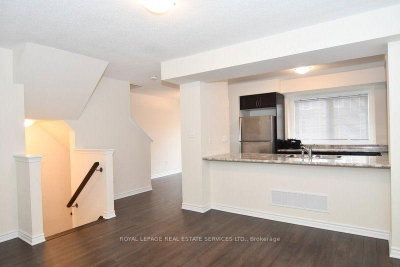 90 Howe Street — photo 2