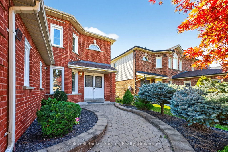 1037 Sandcliff Drive