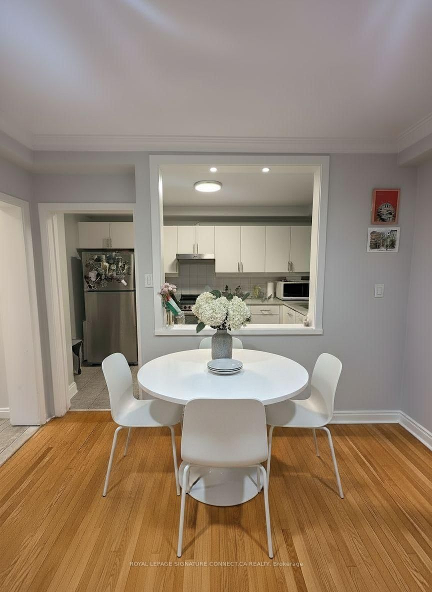 Lower-185 Silver Birch Avenue, Toronto, ON, photo 3
