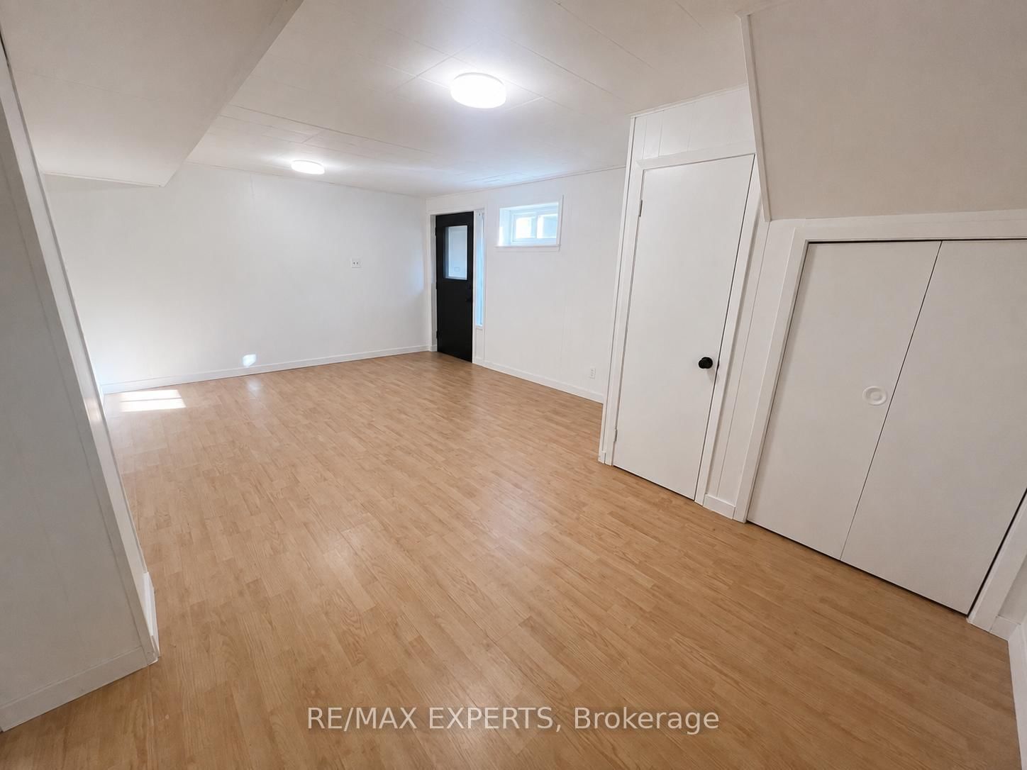 9 Bridlewood Boulevard, Toronto, ON, photo 4