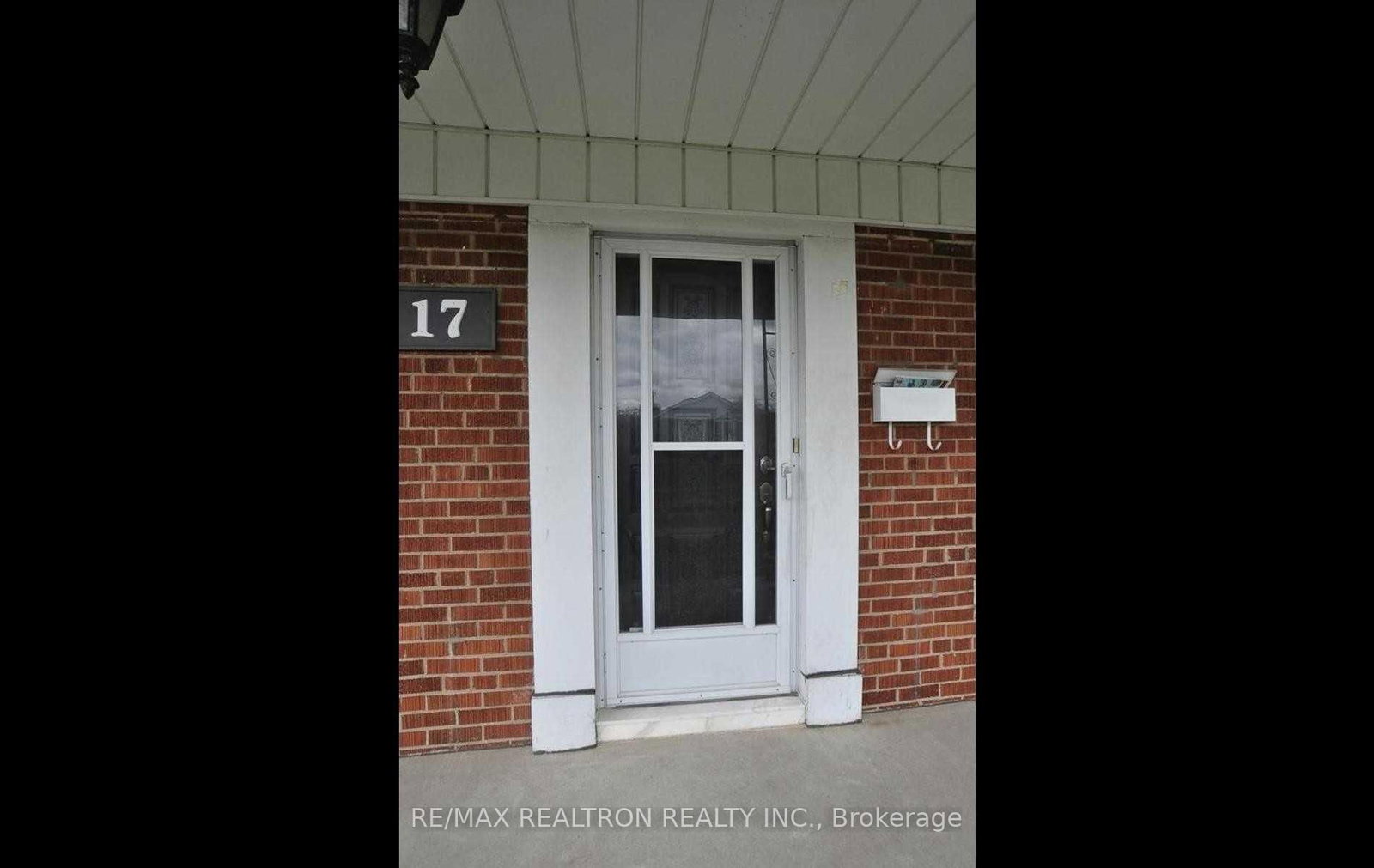 Main Fl-17 Crosland Drive, Toronto, ON, photo 4