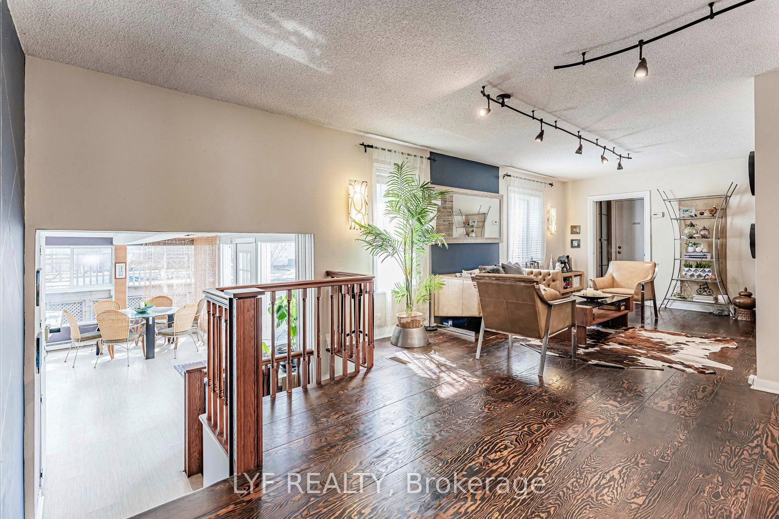 75 Shilton Road • Toronto, ON photo 14
