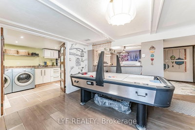 75 Shilton Road • Toronto, ON