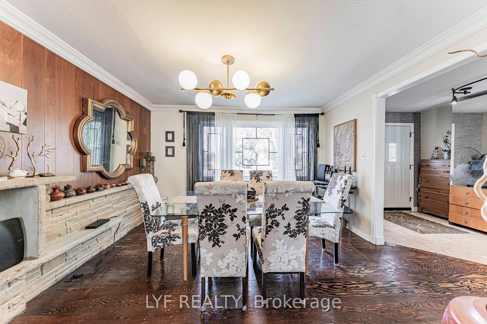 75 Shilton Road • Toronto, ON photo 9