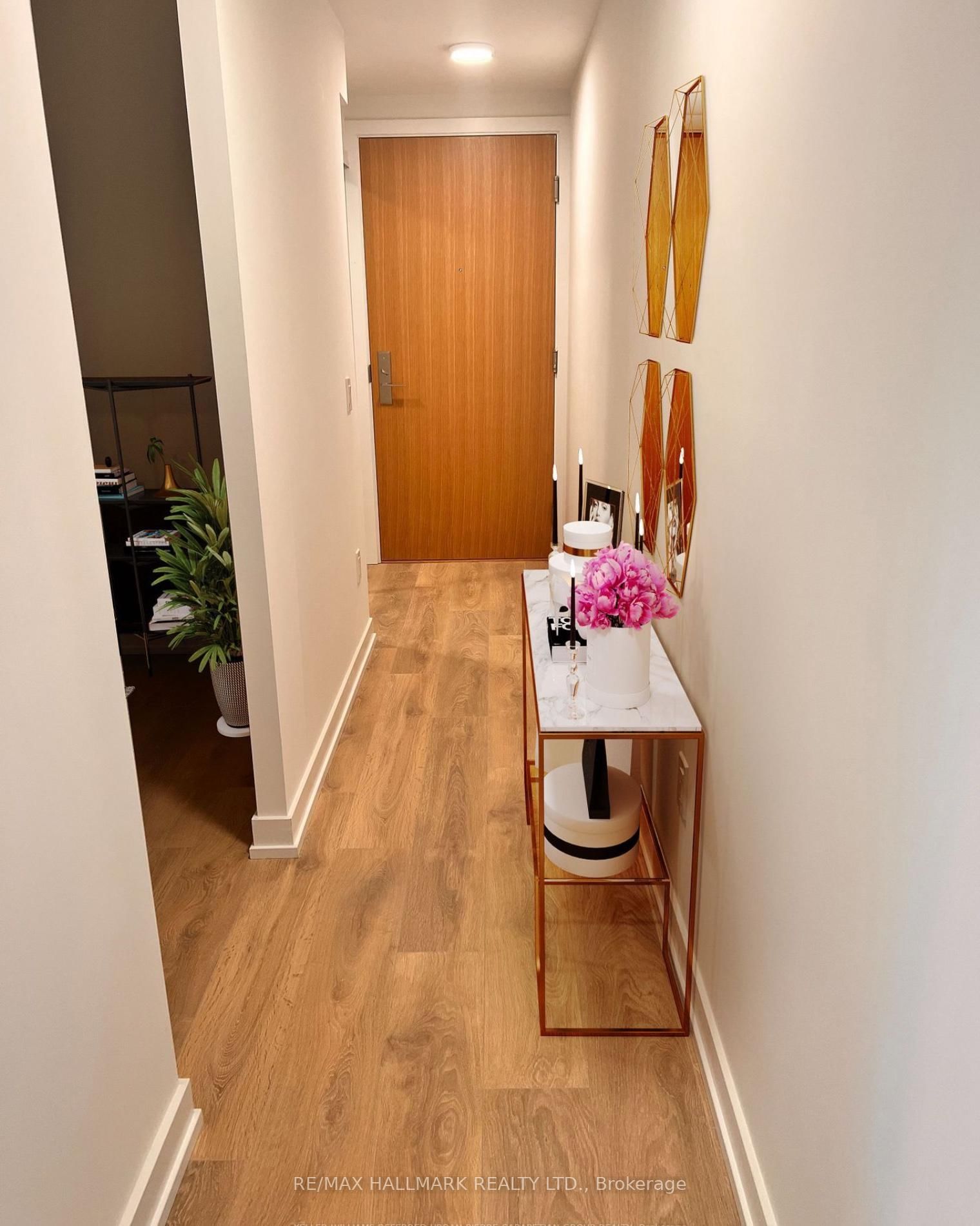 Condo leased at 723-150 Logan Avenue, Toronto, Ontario, M4M 0E4 - South Riverdale - MLS: E13582092