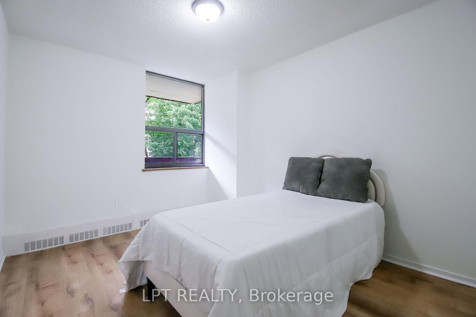 90 Ling Road • #209 • Toronto, ON photo 26