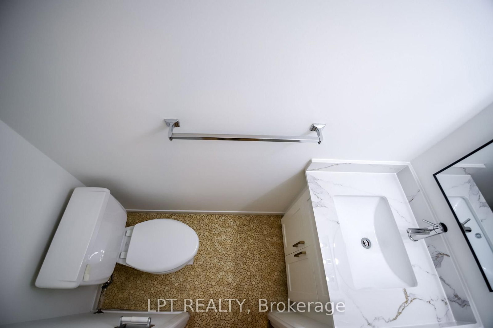 90 Ling Road • #209 • Toronto, ON photo 37
