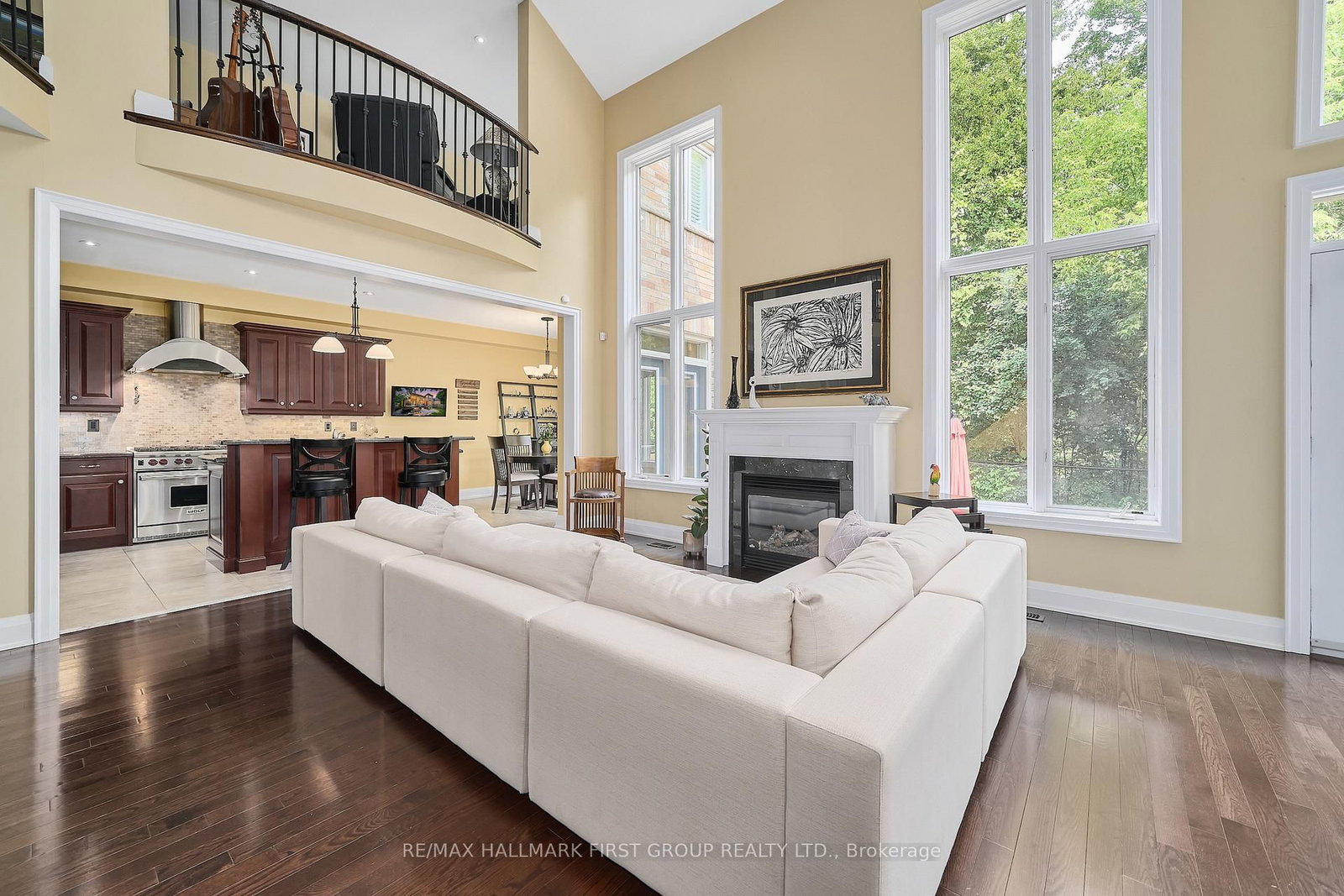 28 Illingworth Lane • Ajax, ON photo 11