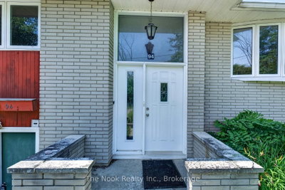 94 Way Street • Whitby, ON photo 5