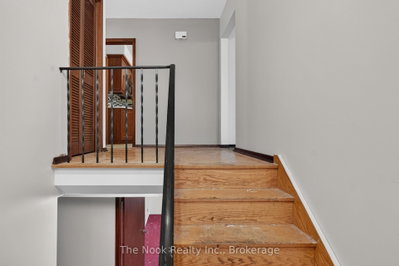 94 Way Street • Whitby, ON photo 6