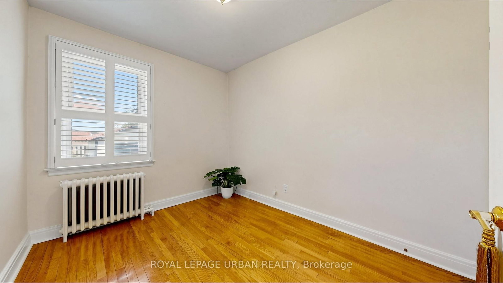 202 Virginia Avenue • Toronto, ON photo 18