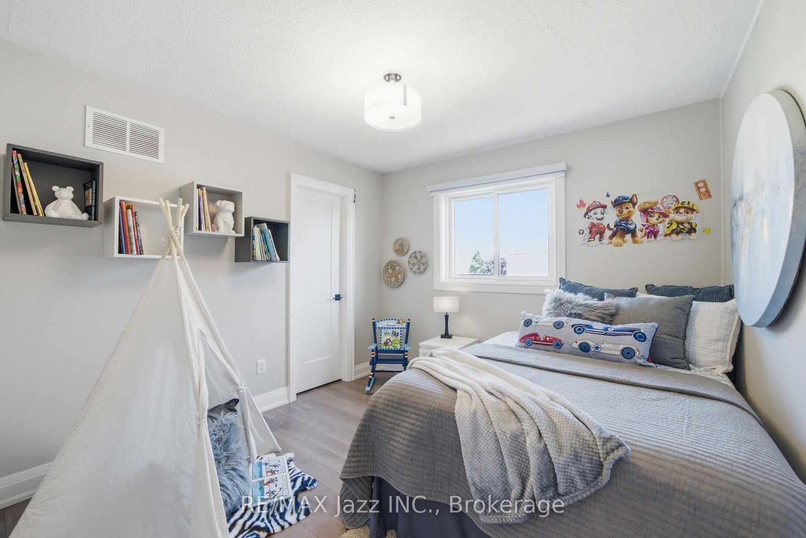 1824 Birchview Drive • Oshawa, ON photo 26