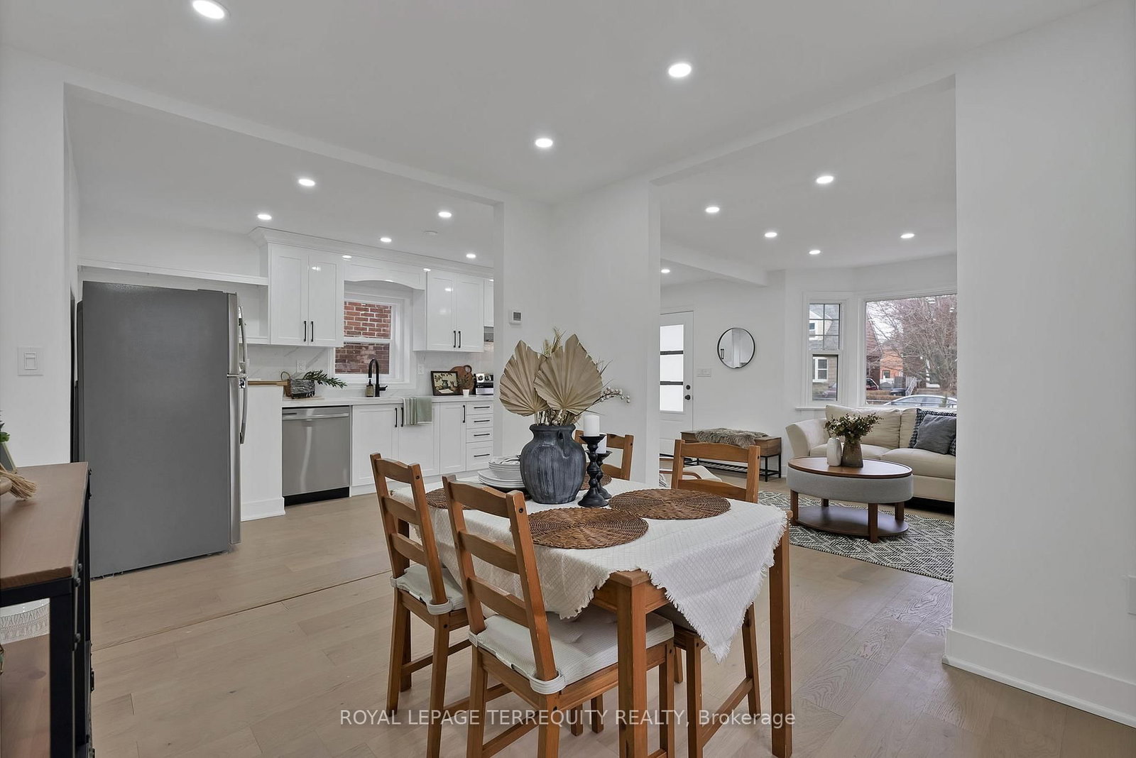 40 Leroy Avenue • Toronto, ON photo 13