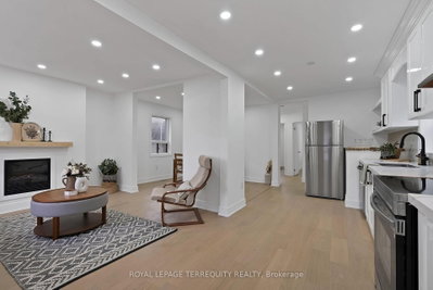 40 Leroy Avenue • Toronto, ON photo 9