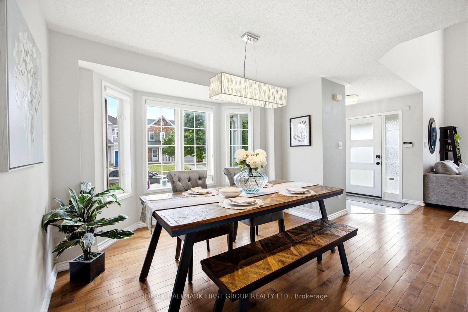 1396 Lyncroft Crescent • Oshawa, ON photo 9