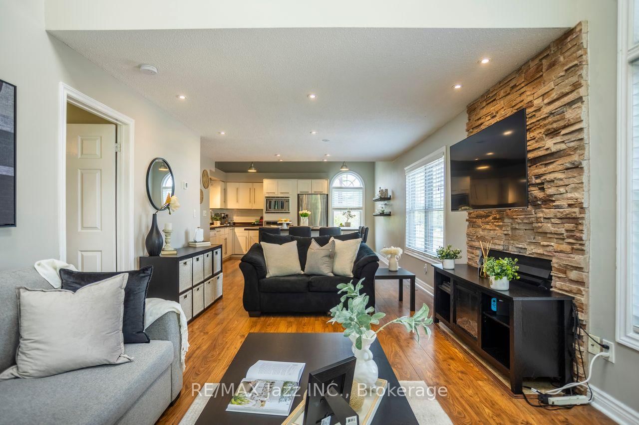 1655 Nash Road • #C2 • Clarington, ON photo 10