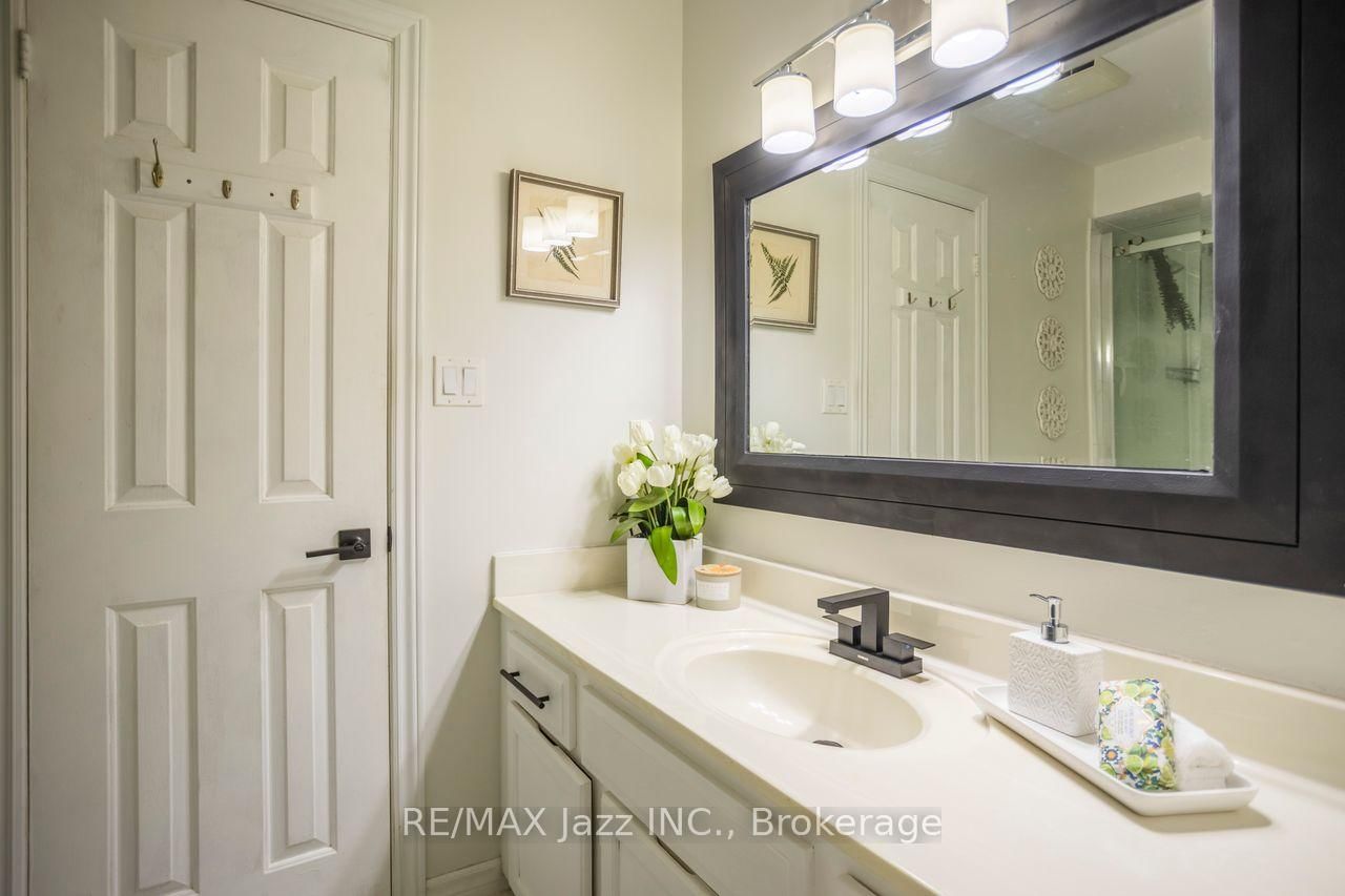 1655 Nash Road • #C2 • Clarington, ON photo 15