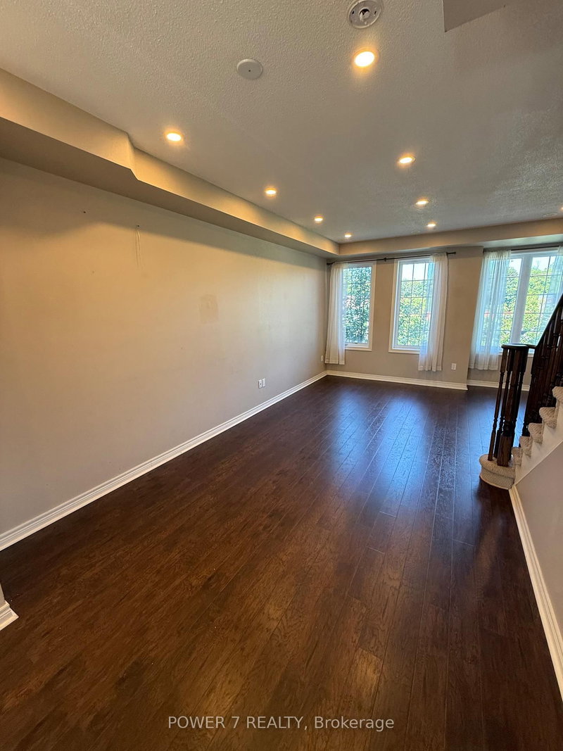 44 - 4695 Kingston Road