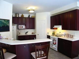 9 Elder Cres, Whitby, L1M2H5 | Image 2