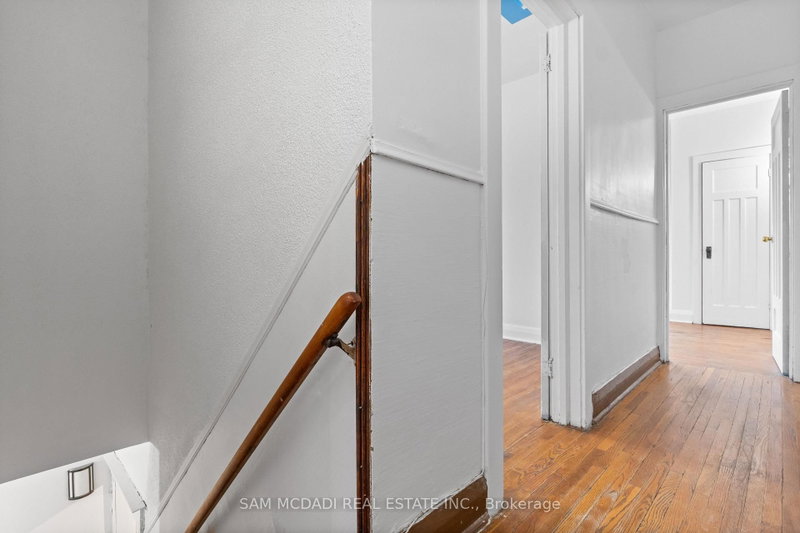 259 Milverton Toronto,ON M4J 1V6 — Photo 17