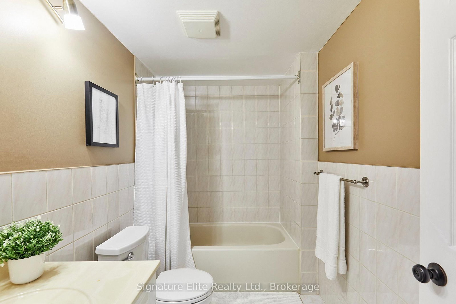 316 Burrows Hall Boulevard • Toronto, ON photo 43