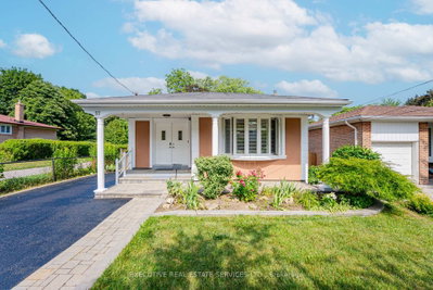 37 Ravenview Drive