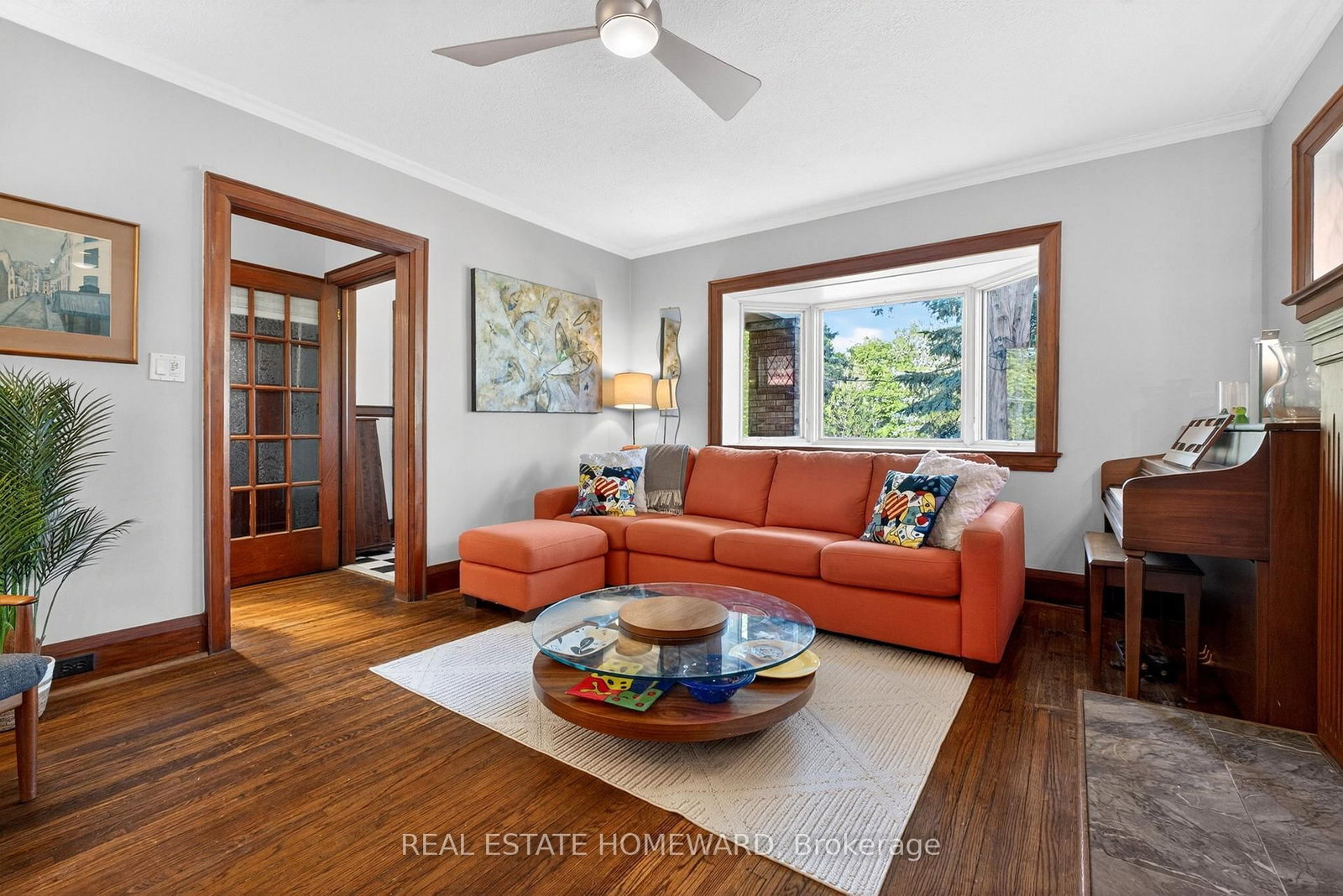 128 Glen Manor Drive • Toronto, ON photo 11