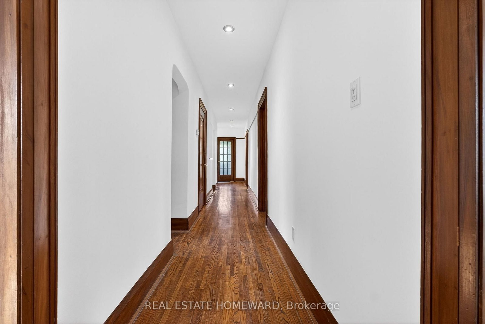 128 Glen Manor Drive • Toronto, ON photo 22