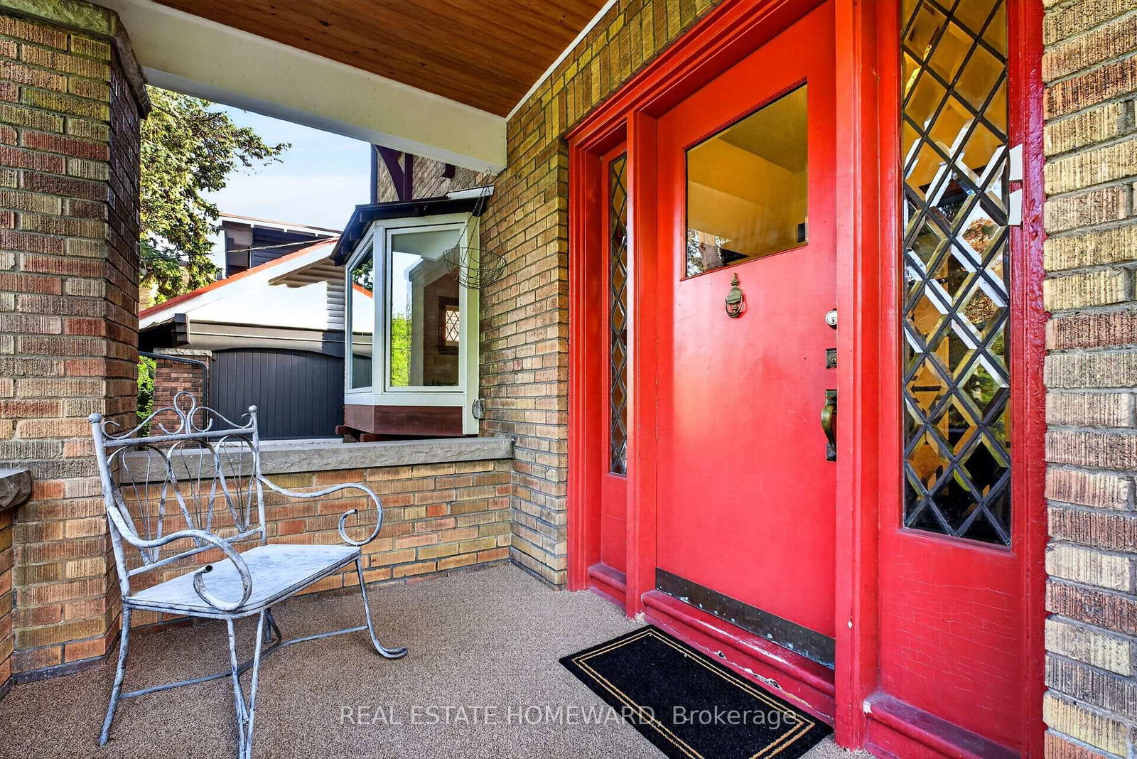 128 Glen Manor Drive • Toronto, ON photo 7