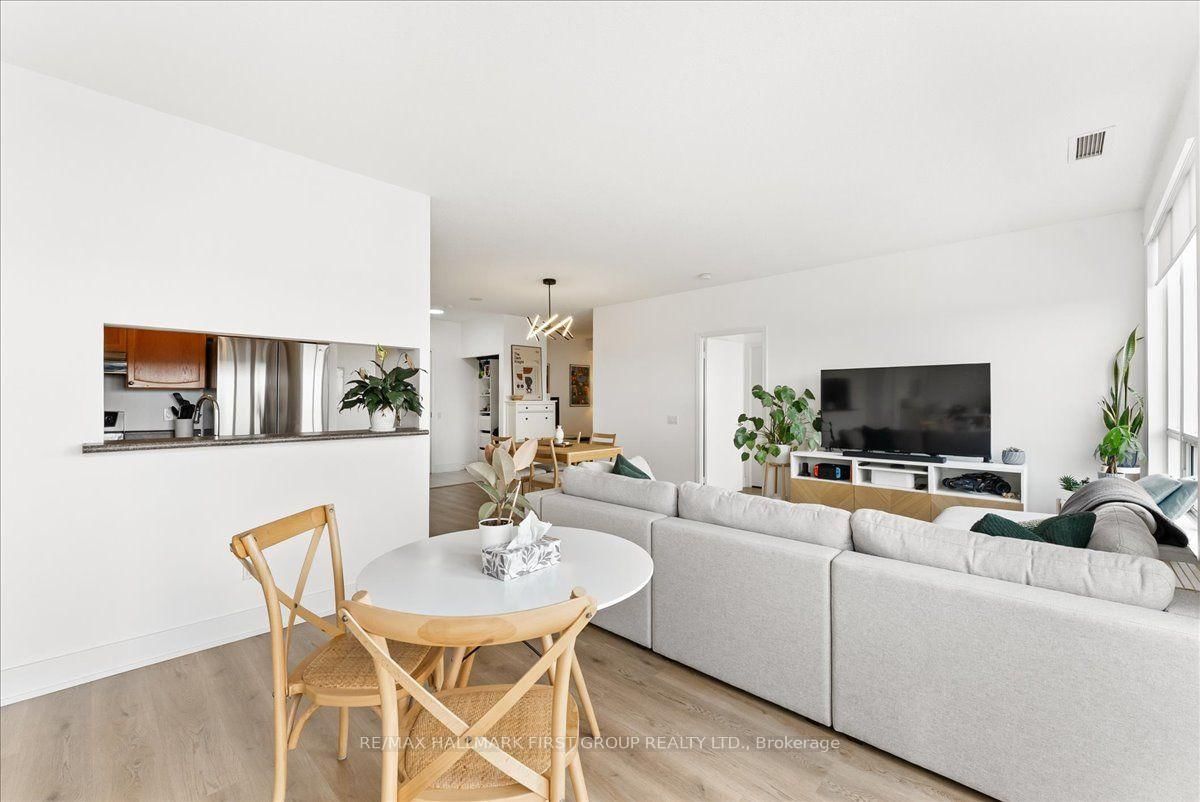 1200 N The Esplanade Road • #1103 • Pickering, ON photo 18