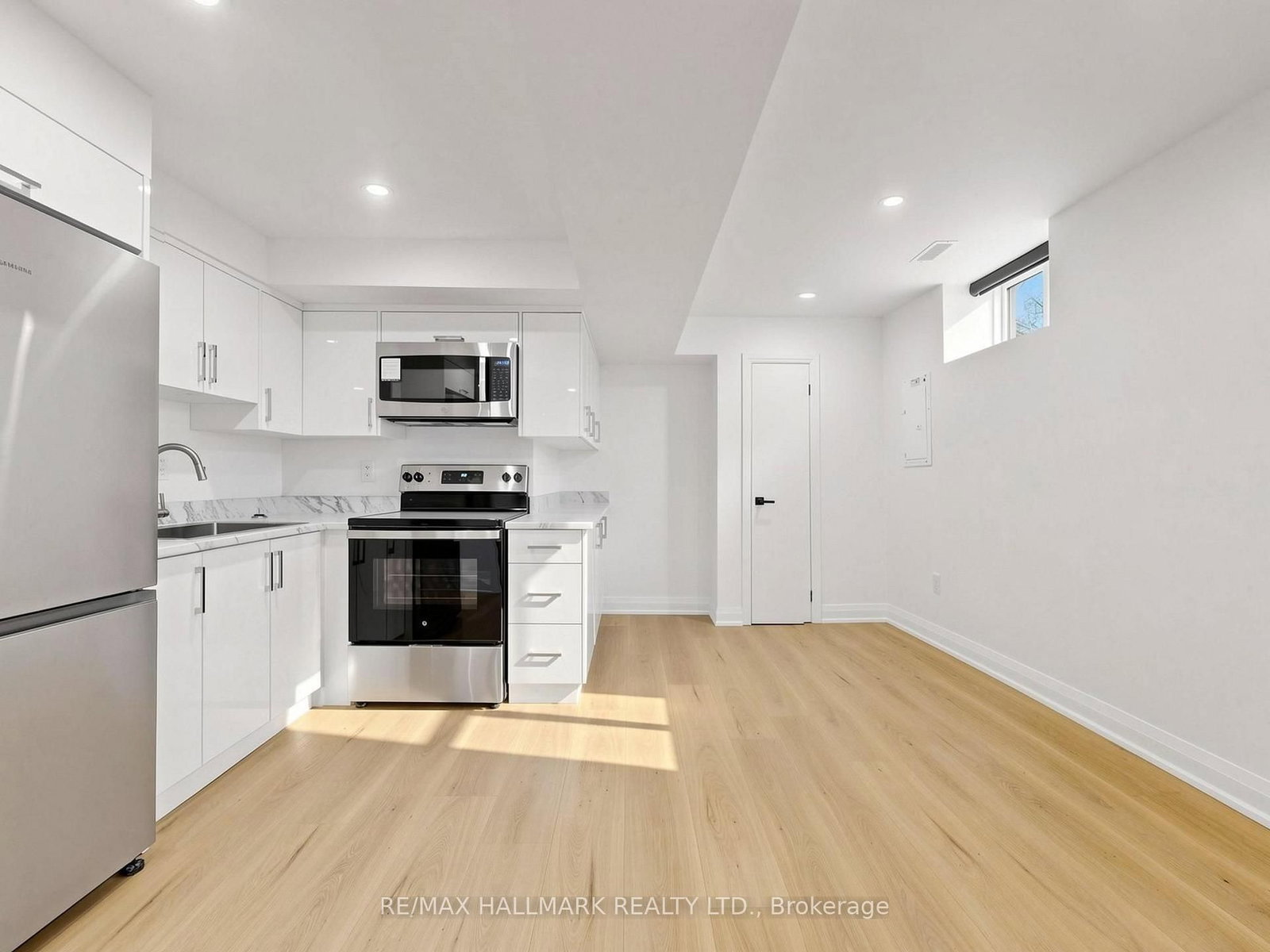 Basement Room 1 - 2205 Victoria Park Avenue, Toronto 4