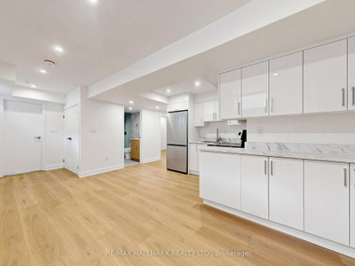 Unit Basement Room 1 — 2205 Victoria Park Avenue — photo 4