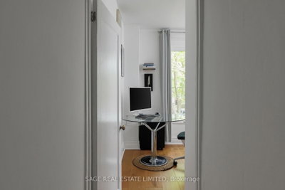 283 Booth Avenue • Toronto, ON