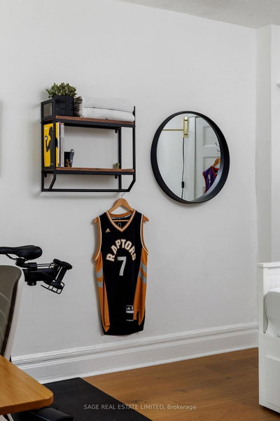 283 Booth Avenue • Toronto, ON