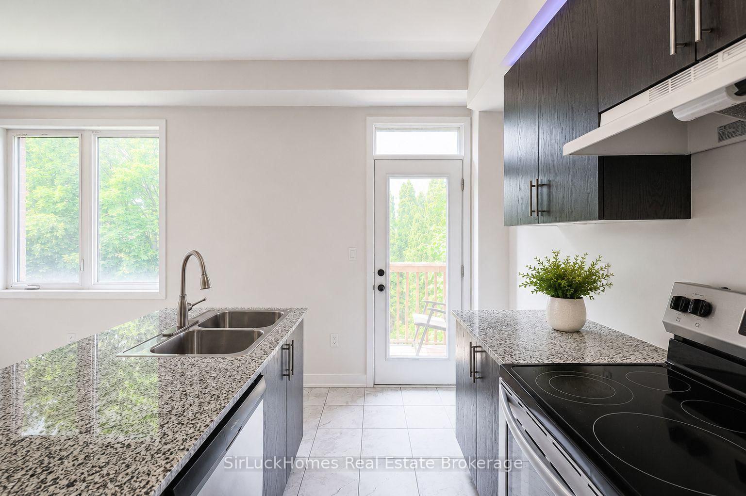 906 Kicking Horse Path • Oshawa, ON photo 15