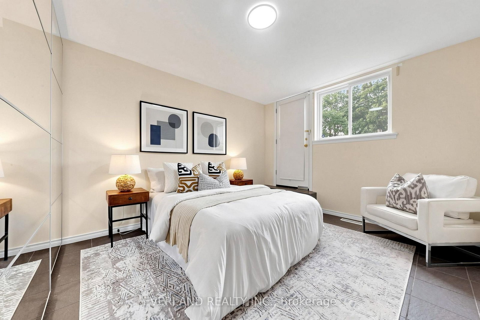 38 Six Nations Avenue • Toronto, ON photo 9