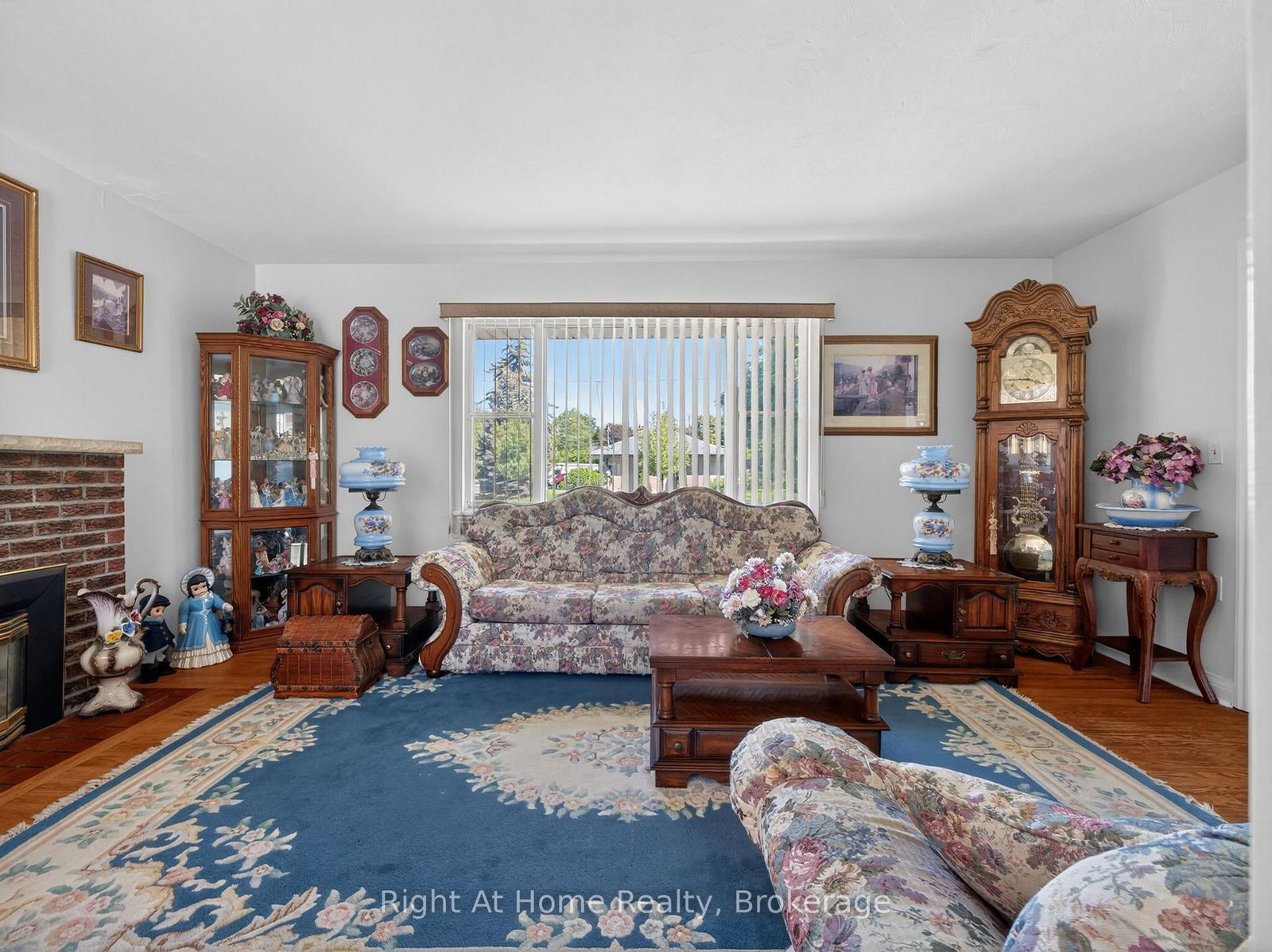 47 Churchill Avenue • Oshawa, ON photo 15