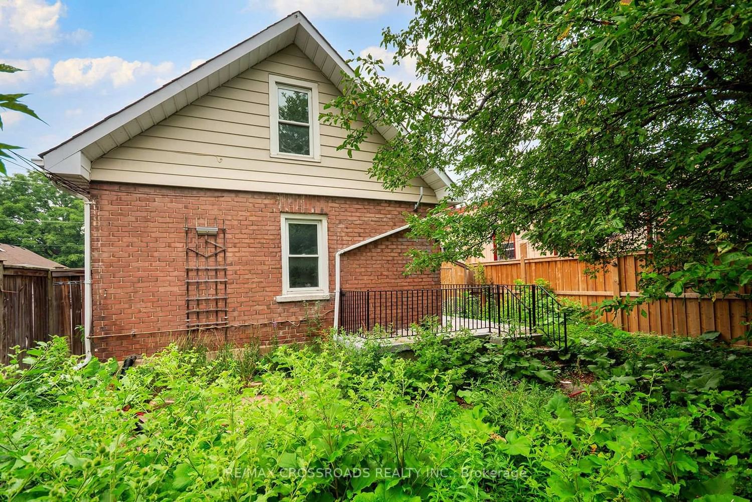 313 Olive Avenue • Oshawa, ON photo 34